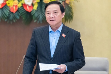 Xin ý kiến Bộ Chính trị phương án tổ chức UBND theo chế độ thủ trưởng