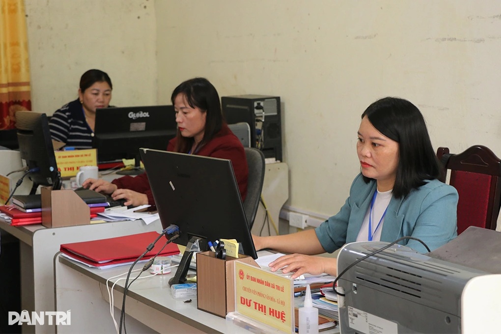 Nghệ An dự kiến chi 35,7 tỷ đồng hỗ trợ cán bộ tăng cường đến xã miền núi - 1 Nghệ An dự kiến chi 35,7 tỷ đồng hỗ trợ cán bộ tăng cường đến xã miền núi