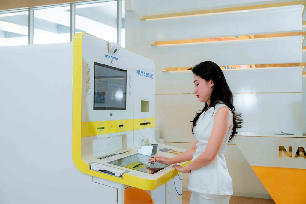 Hệ sinh thái Ngân hàng số Nam A Bank tiếp tục nhận giải thưởng quốc tế - 2 Hệ sinh thái Ngân hàng số Nam A Bank tiếp tục nhận giải thưởng quốc tế - 2