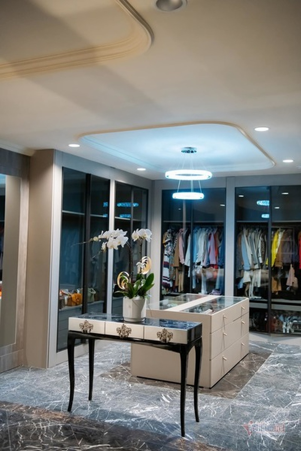 Biệt thự ven sông trị giá gần 60 tỷ đồng của diễn viên Lã Thanh Huyền - 14 Biệt thự ven sông trị giá gần 60 tỷ đồng của diễn viên Lã Thanh Huyền - 14