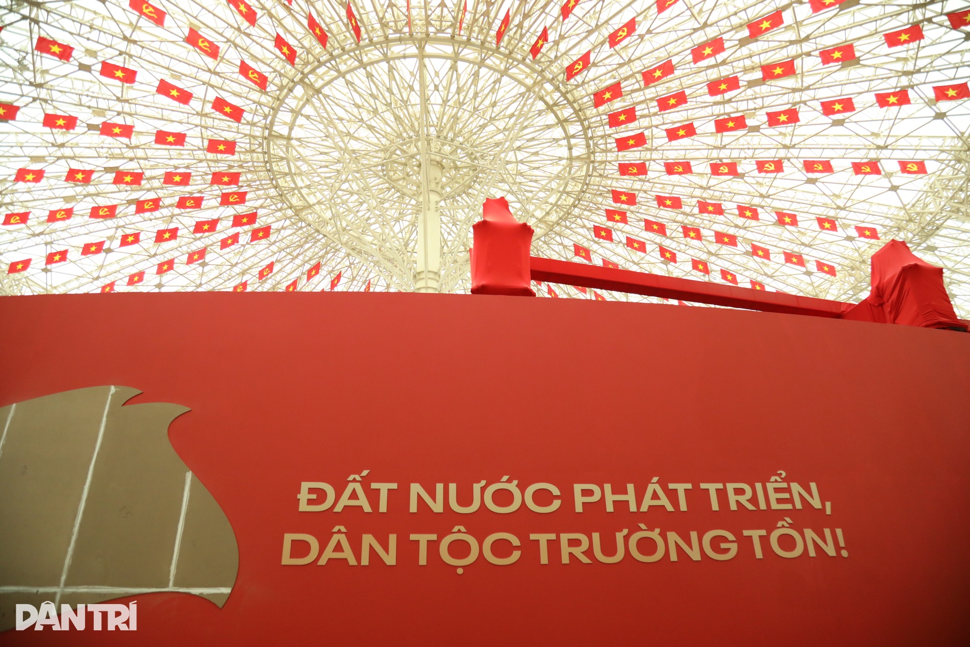Bên trong nơi diễn ra triển lãm thành tựu 80 năm Quốc khánh 2/9 - 7 Bên trong nơi diễn ra triển lãm thành tựu 80 năm Quốc khánh 2/9 - 7