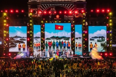 Những khoảnh khắc ngập tràn cảm xúc trong đêm nhạc "Gieo mầm Thiện tâm"