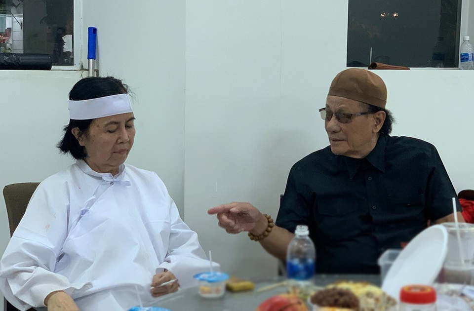 Phút cuối tiễn biệt tài tử điện ảnh Nguyễn Chánh Tín - 13 Phút cuối tiễn biệt tài tử điện ảnh Nguyễn Chánh Tín - 13