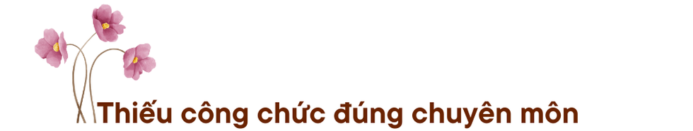 Cán bộ cấp xã quá tải vì được phân bổ không đúng chuyên môn - 1 Cán bộ cấp xã quá tải vì được phân bổ không đúng chuyên môn - 1