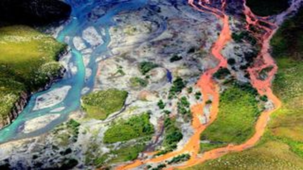 Nước sông ở Alaska đang đổi sang màu vàng gỉ sét - 2 Nước sông ở Alaska đang đổi sang màu vàng gỉ sét - 2