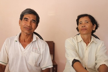 Lão nông vay nợ nuôi con thành tài