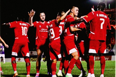 CLB Công an TPHCM vượt qua Hà Nội FC, Ninh Bình thắng CLB Hải Phòng