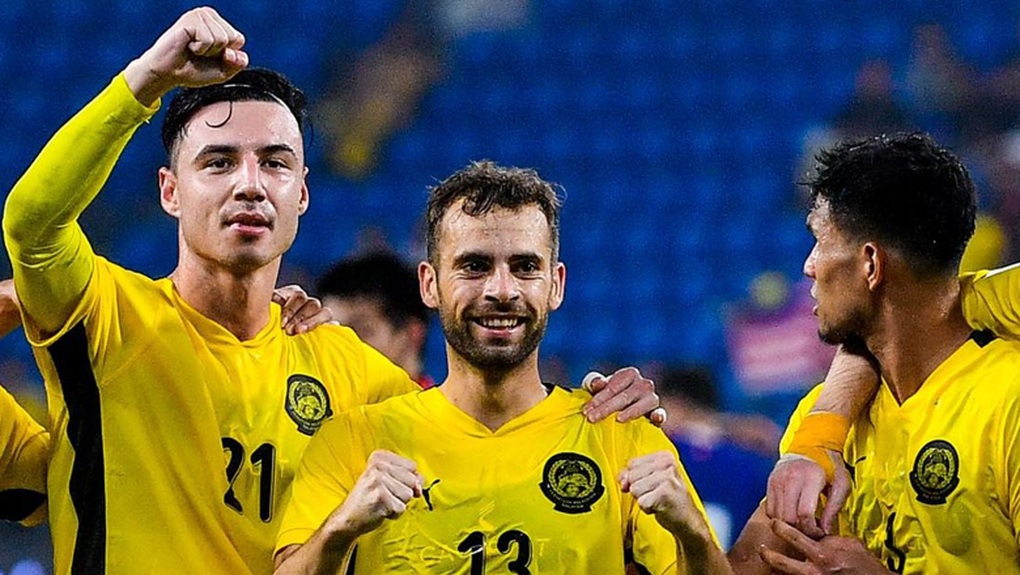 Malaysia xác nhận nhập tịch 3 cầu thủ xịn, quyết đấu tuyển Việt Nam - 1 Malaysia xác nhận nhập tịch 3 cầu thủ xịn, quyết đấu tuyển Việt Nam - 1