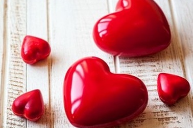 Mang sắc màu tình yêu lên máy tính, smartphone trong ngày Valentine