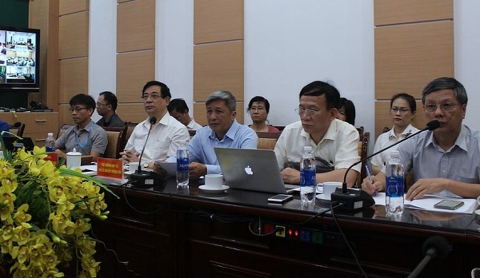 Phổi phi công người Anh mắc Covid-19 cải thiện, bệnh nhân tự xoay được đầu - 3 Phổi phi công người Anh mắc Covid-19 cải thiện, bệnh nhân tự xoay được đầu - 3