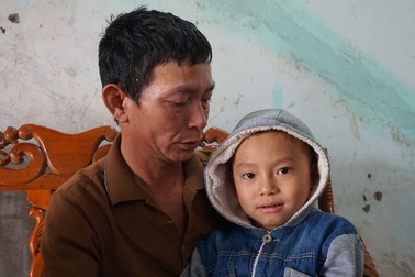 Mắc bệnh bạch cầu cấp, bé 6 tuổi nguy kịch tính mạng