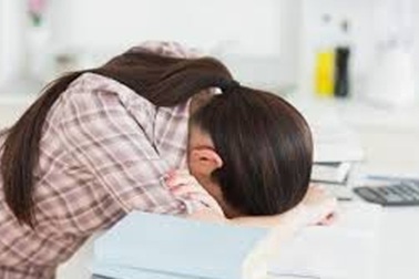 “Nóng” gian lận thi cử: Lãnh đạo ngành giáo dục nên đứng ra xin lỗi nhân dân!