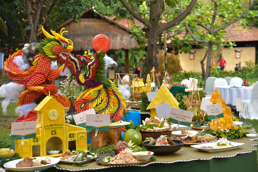 Những món ăn mang đậm bản sắc văn hóa dân tộc Việt Nam - 1 Những món ăn mang đậm bản sắc văn hóa dân tộc Việt Nam - 1