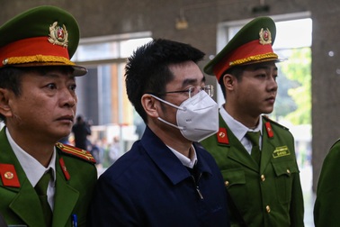 Hoàng Văn Hưng nhận tội, mong hội đồng xét xử "giàu lòng nhân ái"