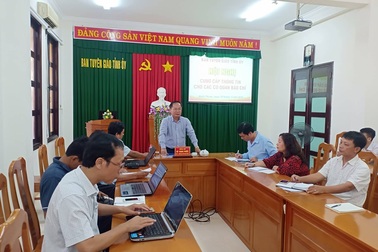 Vụ cô giáo bị tố vào nhà nghỉ với học sinh: Cô trò có quan hệ yêu đương