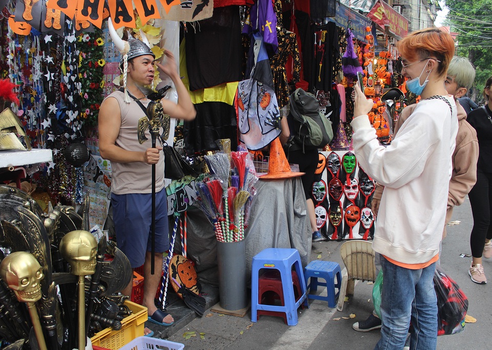 Độc chiêu bán hàng thần tốc mùa Halloween: Càng rùng rợn, càng hút khách - 8 Độc chiêu bán hàng thần tốc mùa Halloween: Càng rùng rợn, càng hút khách - 8