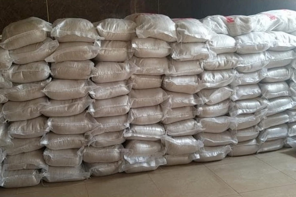 Doanh nghiệp thở oxy, nai lưng bán gạo, thịt, cá cầm hơi giữa đại dịch - 1 Doanh nghiệp thở oxy, nai lưng bán gạo, thịt, cá cầm hơi giữa đại dịch - 1