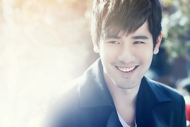 Mỹ nam Hoa ngữ đột tử ở trường quay