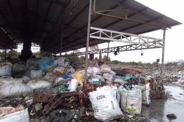 Lò đốt rác tiền tỉ đang từng ngày phun… chất độc ra ngoài môi trường!