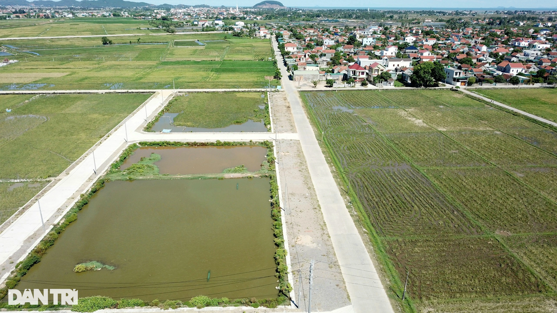 Cận cảnh khu vực em trai phó chủ tịch huyện trúng đấu giá 23 lô đất - 9