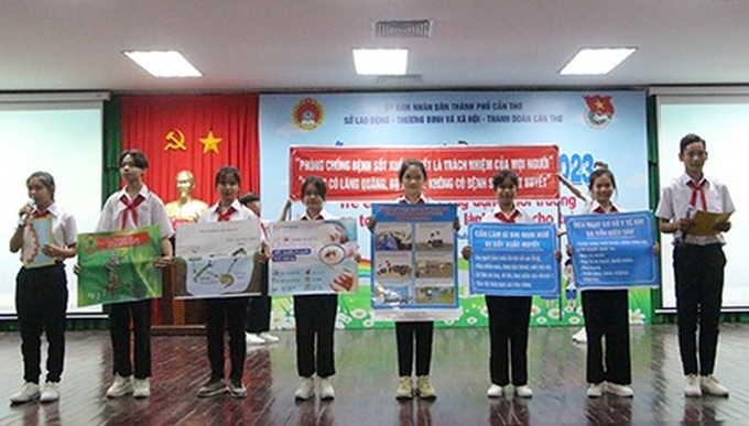 Tại Diễn đàn trẻ em năm 2023, thông qua các tiết mục sân khấu, tiểu phẩm, thuyết trình, thảo luận, các đại biểu thiếu nhi đã truyền tải những ý kiến, vấn đề mà các em quan tâm.