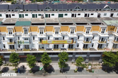 Cận cảnh shophouse giá triệu đô tại Hà Nội chật vật tìm khách thuê