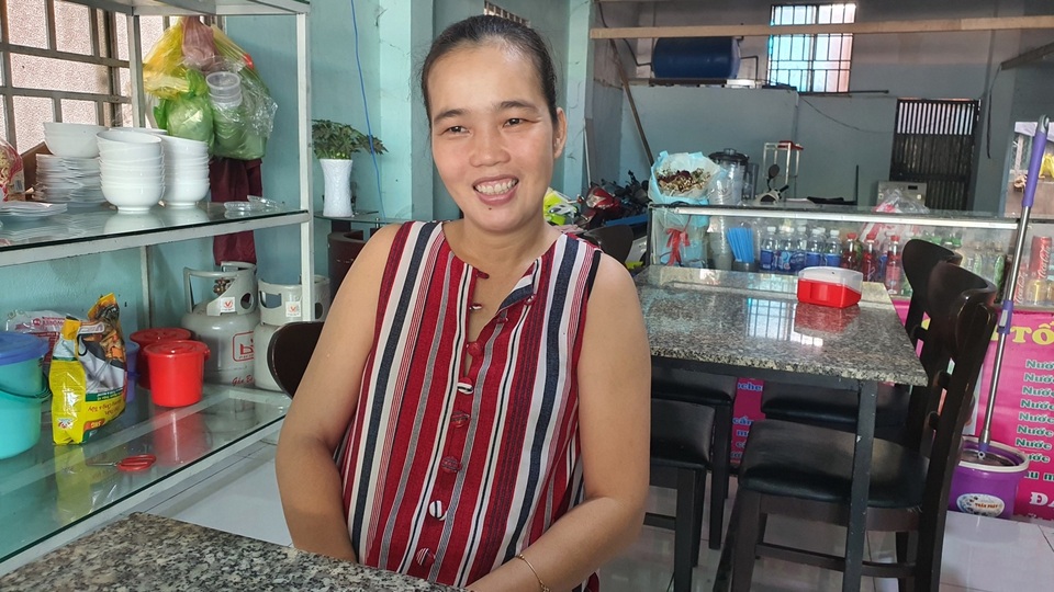 Quán bún riêu miễn phí ở Sài Gòn mời người nghèo đến ăn - 5 Quán bún riêu miễn phí ở Sài Gòn mời người nghèo đến ăn - 5