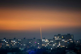 Nga không kích lớn rung chuyển Ukraine khi Kiev đình chỉ đàm phán hòa bình