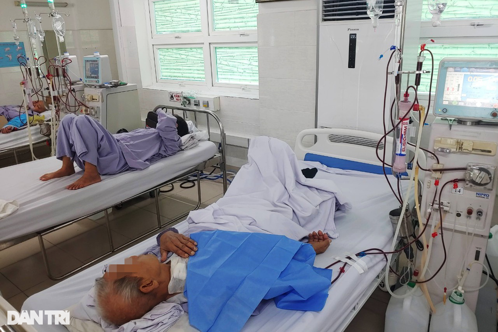 Sở Y tế TPHCM: Đã thiếu thuốc từ lâu, không phải do sợ đấu thầu - 3 Sở Y tế TPHCM: Đã thiếu thuốc từ lâu, không phải do sợ đấu thầu - 3