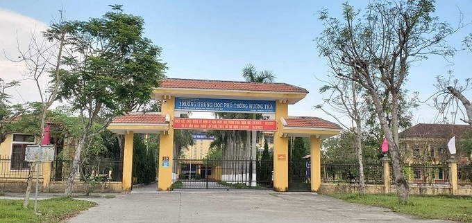 Trường THPT Hương Trà - nơi nữ sinh L.T.Y.Nh. đang theo học.