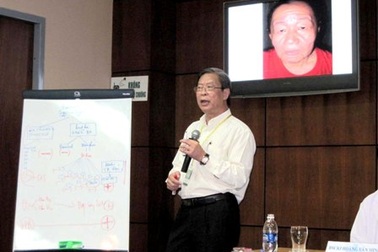 Cô gái hóa bà lão: Bệnh nhân thứ 2 trên thế giới