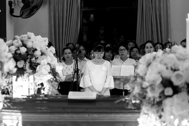 Hàng nghìn giáo dân xếp hàng đón linh cữu cố Tổng giám mục Phaolô Bùi Văn Đọc