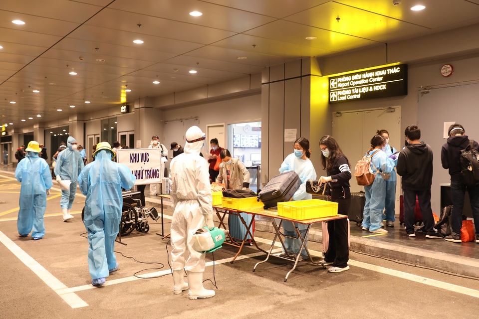 Phiên chất vấn HĐND nóng chuyện Covid-19 - 3 Phiên chất vấn HĐND nóng chuyện Covid-19 - 3