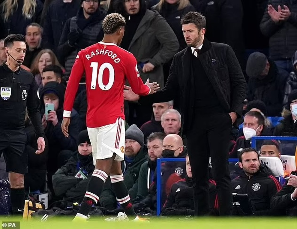 Roy Keane đề nghị Man Utd sa thải HLV Carrick sau trận hòa Chelsea - 3 Roy Keane đề nghị Man Utd sa thải HLV Carrick sau trận hòa Chelsea - 3