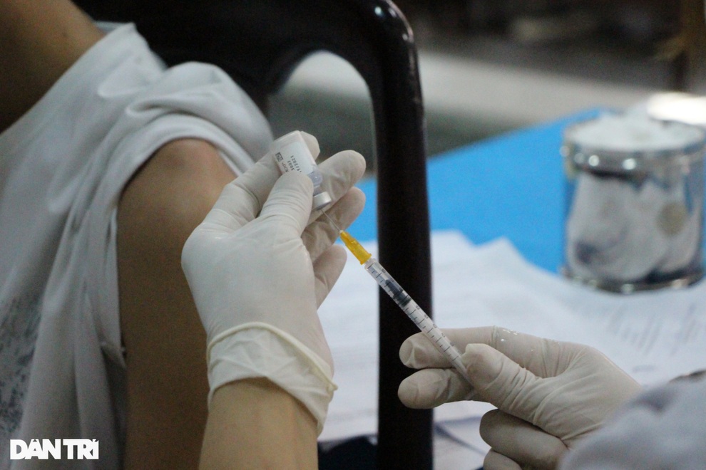 Đắk Lắk triển khai tiêm vaccine phòng Covid-19 cho trên 64.000 học sinh - 3 Đắk Lắk triển khai tiêm vaccine phòng Covid-19 cho trên 64.000 học sinh - 3