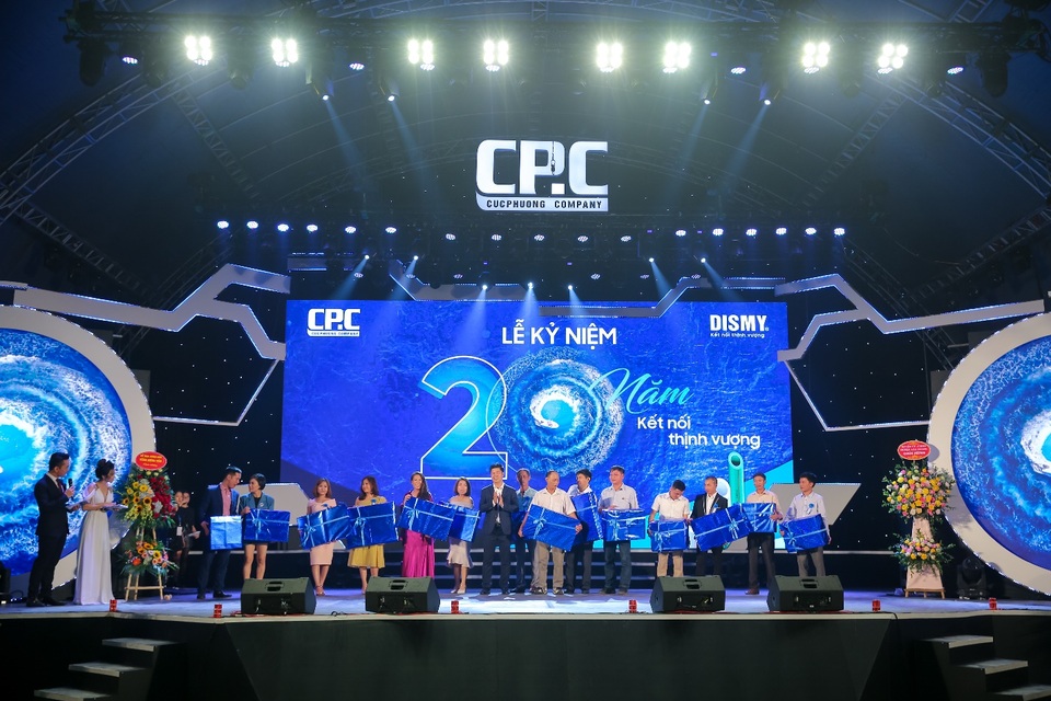 Khách hàng là “cánh tay nối dài cho Ống nhựa Dismy đến với người tiêu dùng - 7 Khách hàng là “cánh tay nối dài cho Ống nhựa Dismy đến với người tiêu dùng - 7