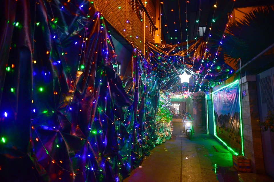 Xóm đạo Sài Gòn.jpg Xóm đạo Sài Gòn.jpg