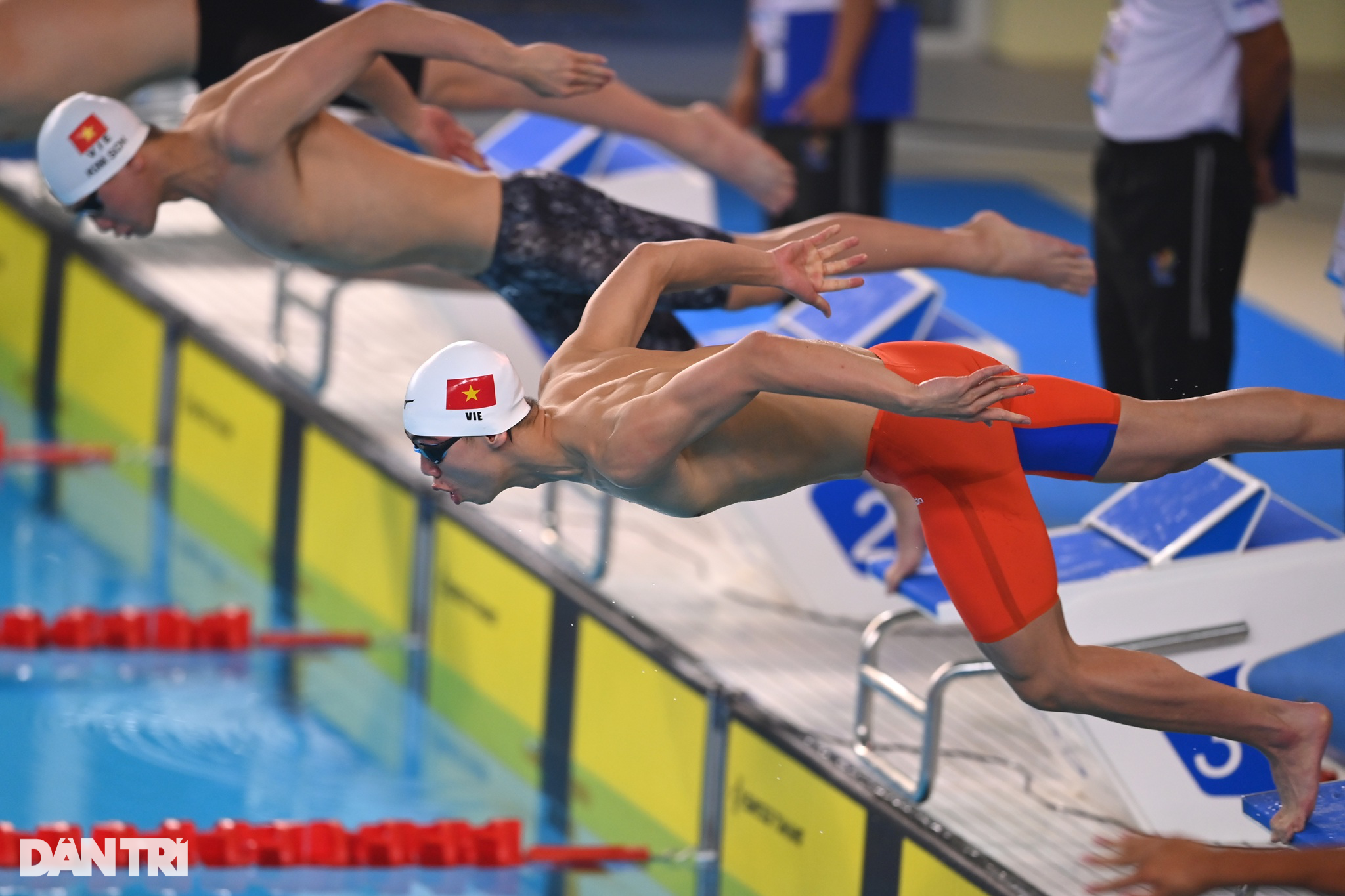 Ngắm các kình ngư Việt Nam trong ngày thi đầu tiên giành 3 HCV SEA Games - 1 Ngắm các kình ngư Việt Nam trong ngày thi đầu tiên giành 3 HCV SEA Games - 1