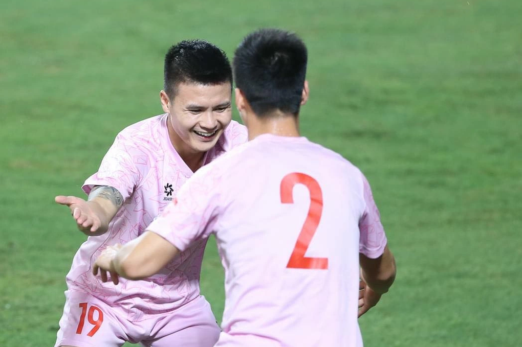 Việt Nam - Philippines (19h hôm nay): Khởi đầu triều đại Kim Sang Sik - 2 Việt Nam - Philippines (19h hôm nay): Khởi đầu triều đại Kim Sang Sik - 2
