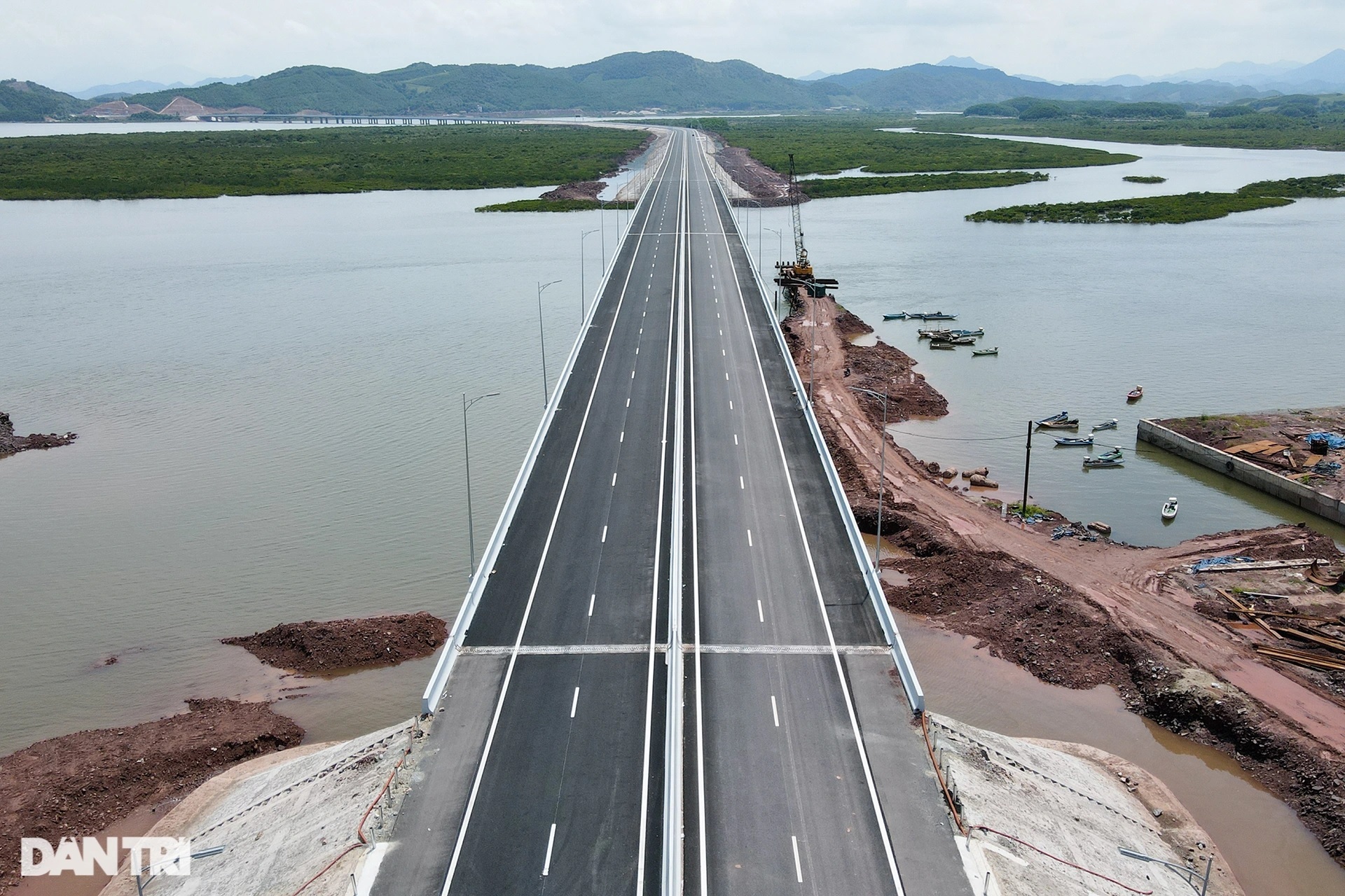 Đấu giá đất làm trạm dừng nghỉ trên trục cao tốc 176km ở Quảng Ninh - 2