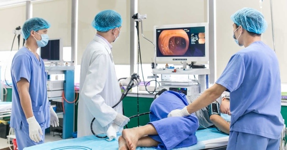 Có những yếu tố này bạn thuộc nhóm nguy cơ cao mắc ung thư đại trực tràng - 1 Có những yếu tố này bạn thuộc nhóm nguy cơ cao mắc ung thư đại trực tràng - 1