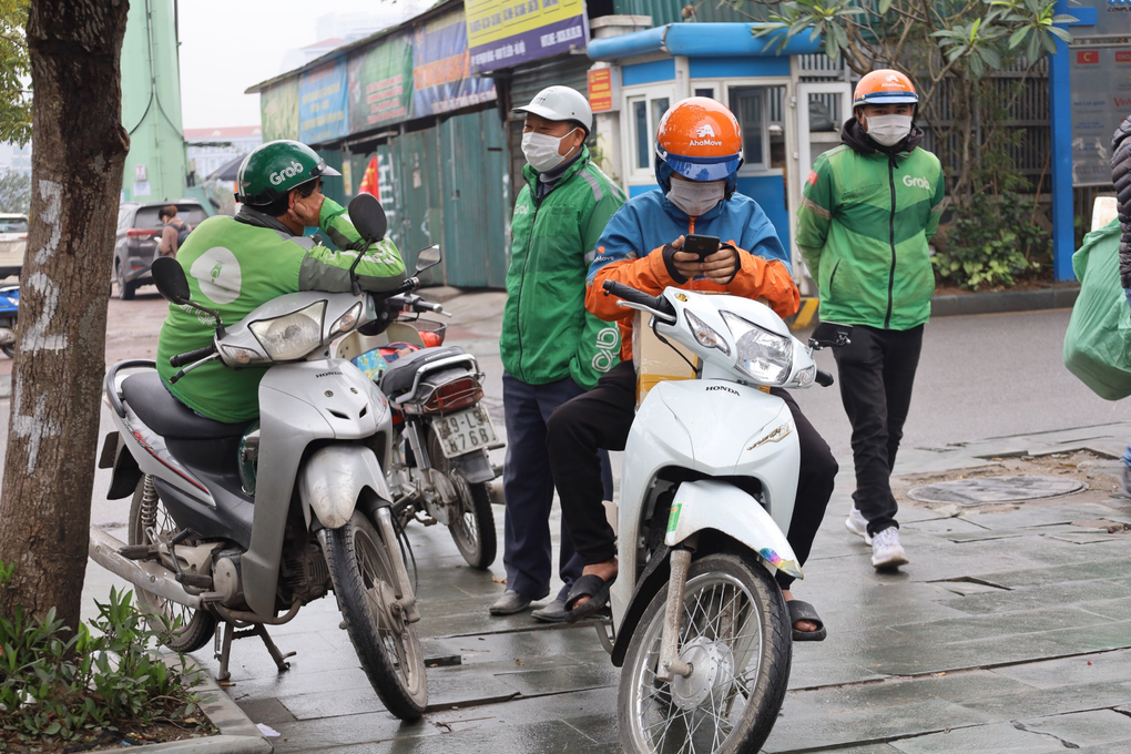 Đầu tư 70 triệu đồng làm video, anh xe ôm kiếm thu nhập gấp nhiều lần - 3 Đầu tư 70 triệu đồng làm video, anh xe ôm kiếm thu nhập gấp nhiều lần - 3