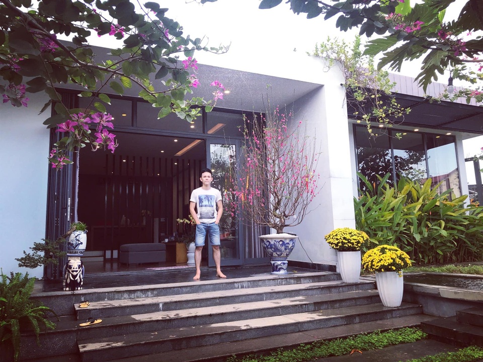 Chàng trai tự tay thiết kế nhà vườn vạn người mê cho gia đình 4 thế hệ - 12