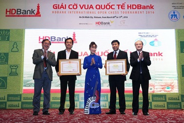 CEO Vietjet : “Muốn chắp cánh cho trí tuệ Việt bay cao”