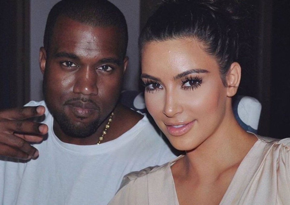 Những cột mốc đáng nhớ trong mối quan hệ của Kim Kardashian - Kanye West - 7 Những cột mốc đáng nhớ trong mối quan hệ của Kim Kardashian - Kanye West - 7