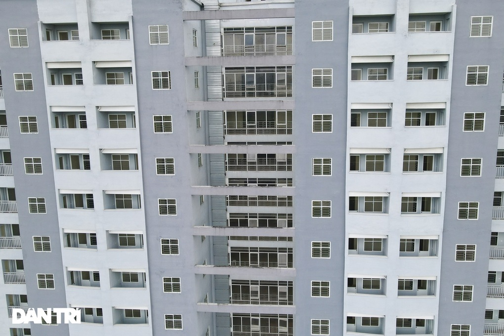 Ngân hàng đầu tiên hạ lãi vay mua nhà: Giảm đến 1%/năm, cố định lãi 5 năm - 1 Ngân hàng đầu tiên hạ lãi vay mua nhà: Giảm đến 1%/năm, cố định lãi 5 năm - 1