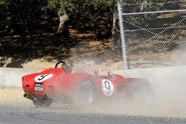 Chiếc Ferrari triệu “đô” lâm nạn (video)