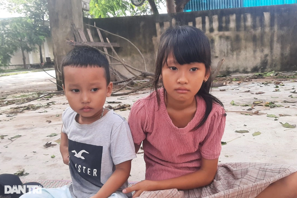 Bé trai 4 tuổi liên tục khóc đòi bố, không biết bố bị tai nạn nguy kịch - 3 Bé trai 4 tuổi liên tục khóc đòi bố, không biết bố bị tai nạn nguy kịch - 3
