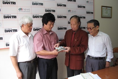 Thông báo: Thủ tục nhận tiền cứu trợ nạn nhân vụ chìm xe khách