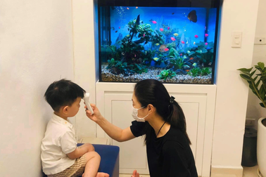 4 bước xử lý đúng nếu trẻ bị sốt khi đang đi du lịch